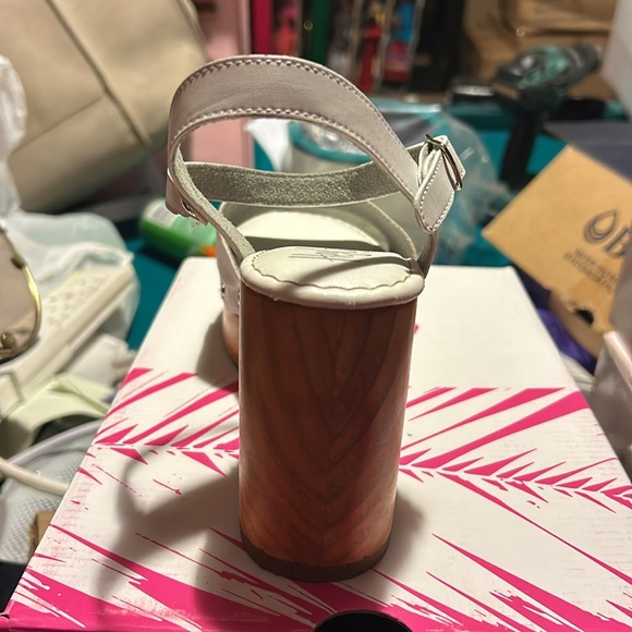 Corky’s Heel Sandal - Picture 5 of 6